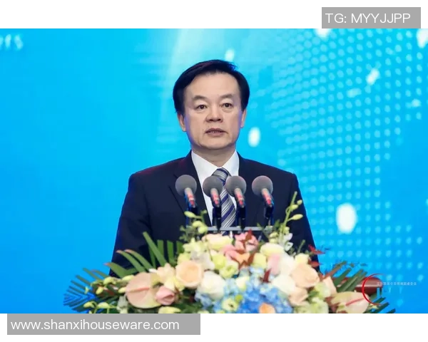 与周强畅谈滑板人生的挑战与成就之路